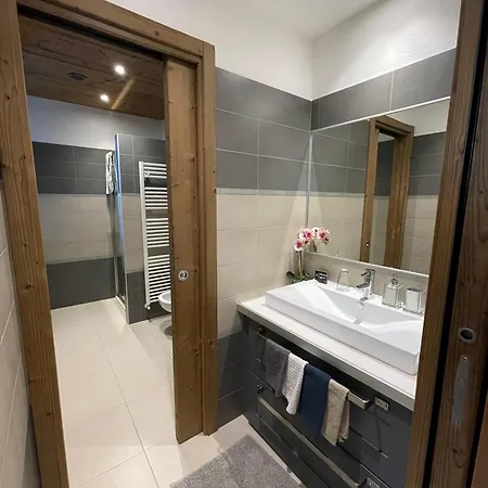 Dcb 아파트 *